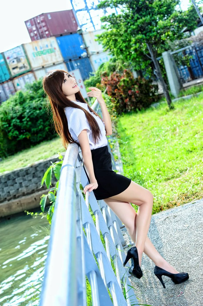 [Phiên bản đặc biệt BEAUTYLEG] Bộ ảnh ngoại cảnh cầu cảng Shin Kong, Cao Hùng, Trương Diêm Chu - 5