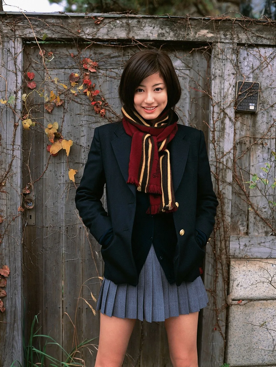 [YS[Web] Tập 196 Sugimoto Yumi "Cô gái xinh đẹp độc đáo đã đến!!" Album ảnh - 2