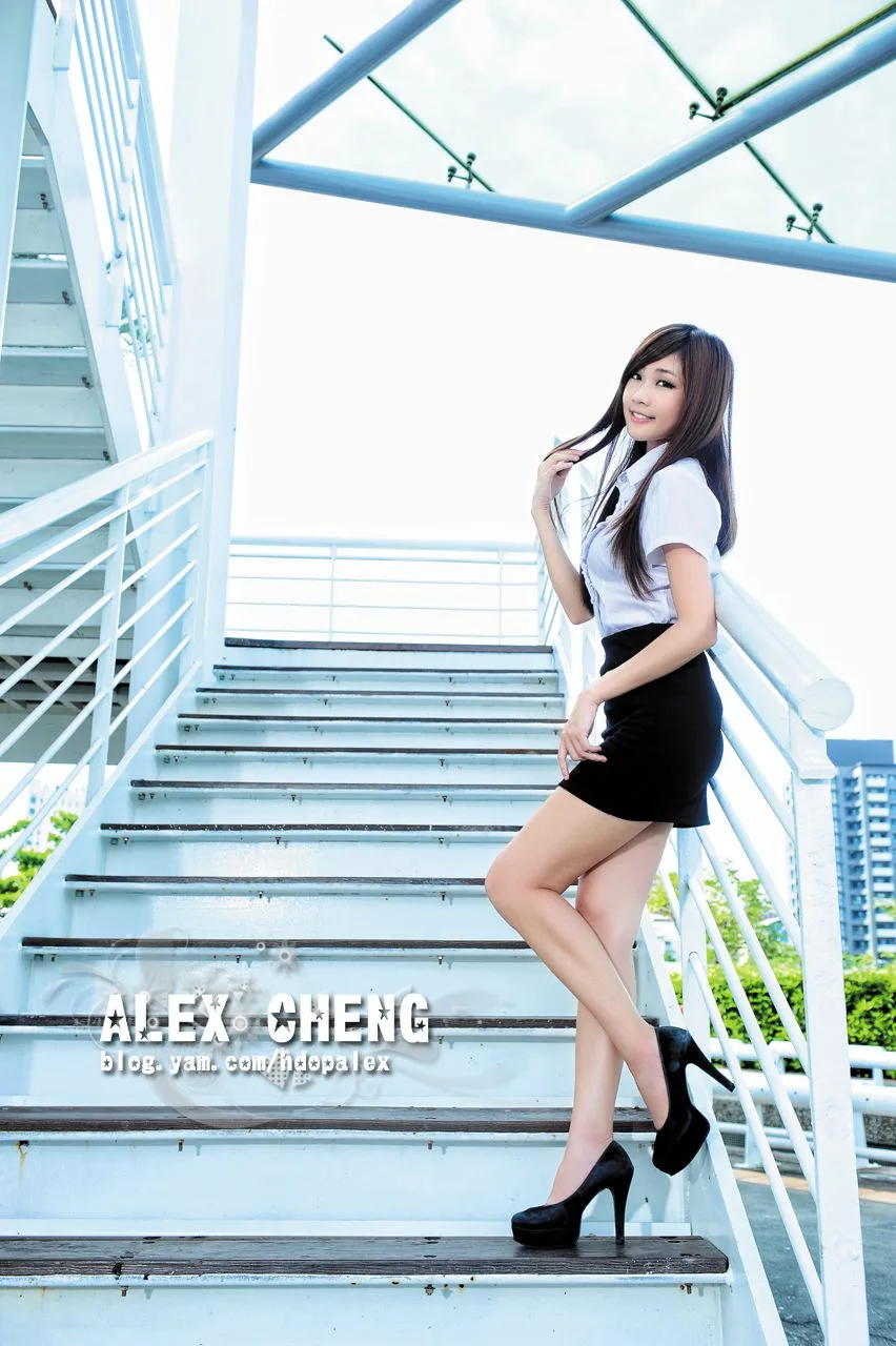 [Phiên bản đặc biệt BEAUTYLEG] Bộ ảnh ngoại cảnh cầu cảng Shin Kong, Cao Hùng, Trương Diêm Chu
