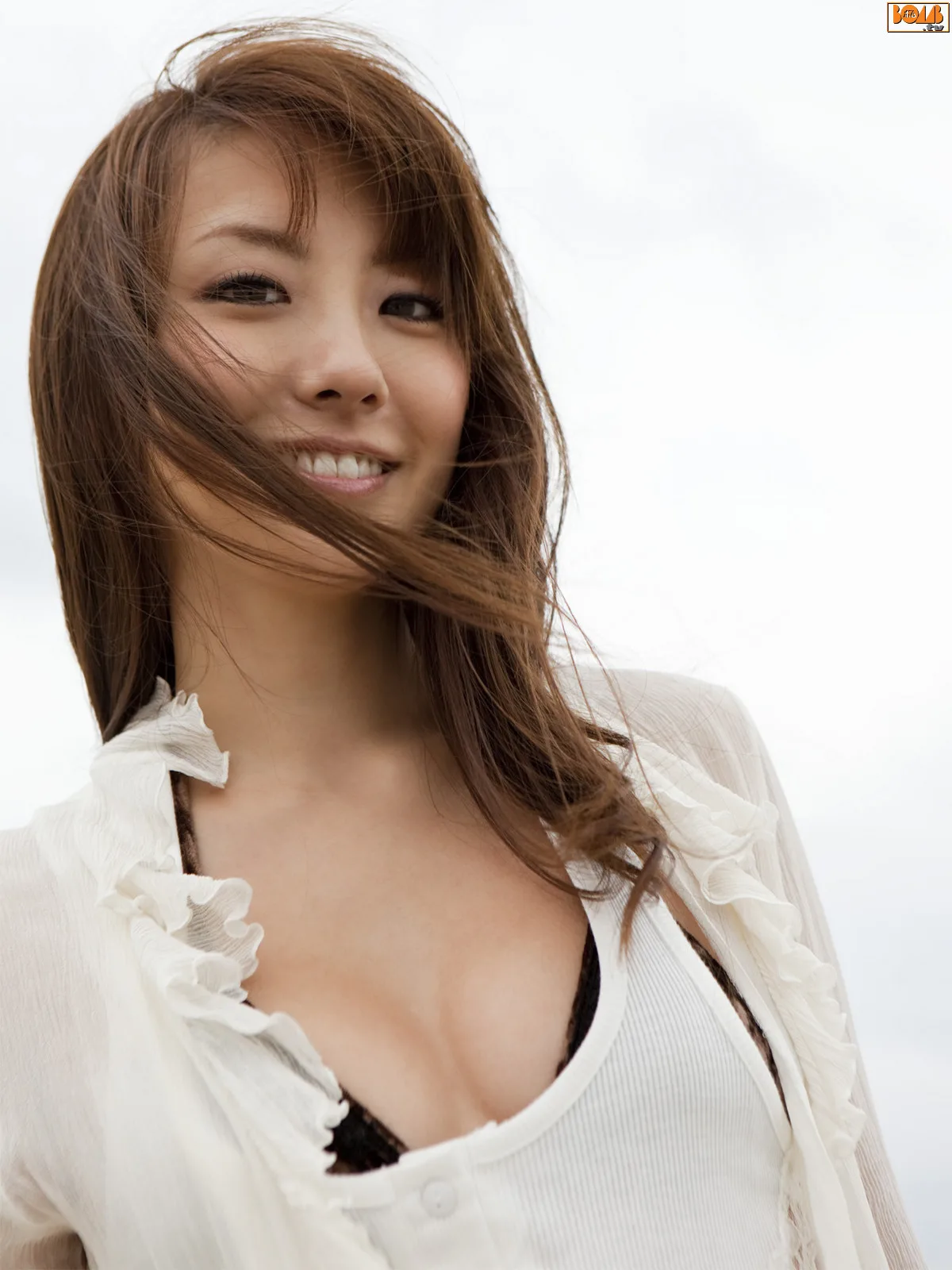 Bom.TVAzusa Yamamoto, tháng 10 năm 2009 - 3