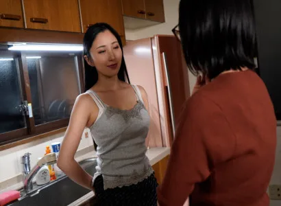 Hai thằng cháu may mắn được dì xinh đẹp cho địt