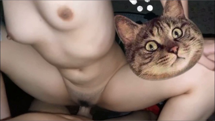 Clip: Em sinh viên 2k3 dáng cực ngon cưỡi ngựa - Clip Hot Việt
